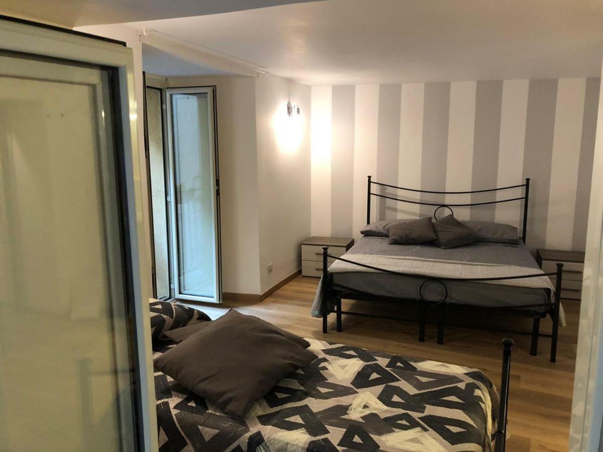 Athmosfera Nova 18 Hotel Naples Luaran gambar