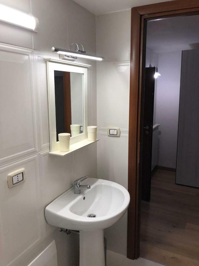 Athmosfera Nova 18 Hotel Naples Luaran gambar