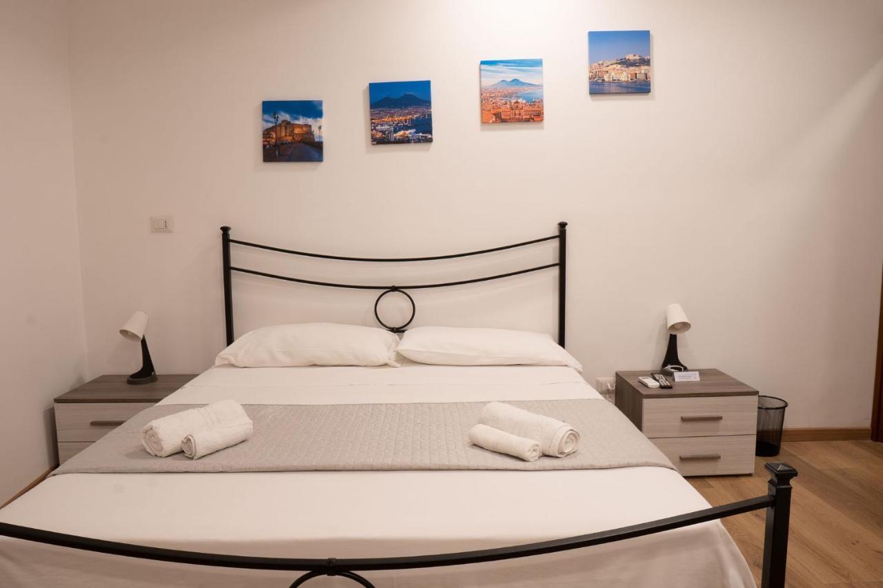 Athmosfera Nova 18 Hotel Naples Luaran gambar