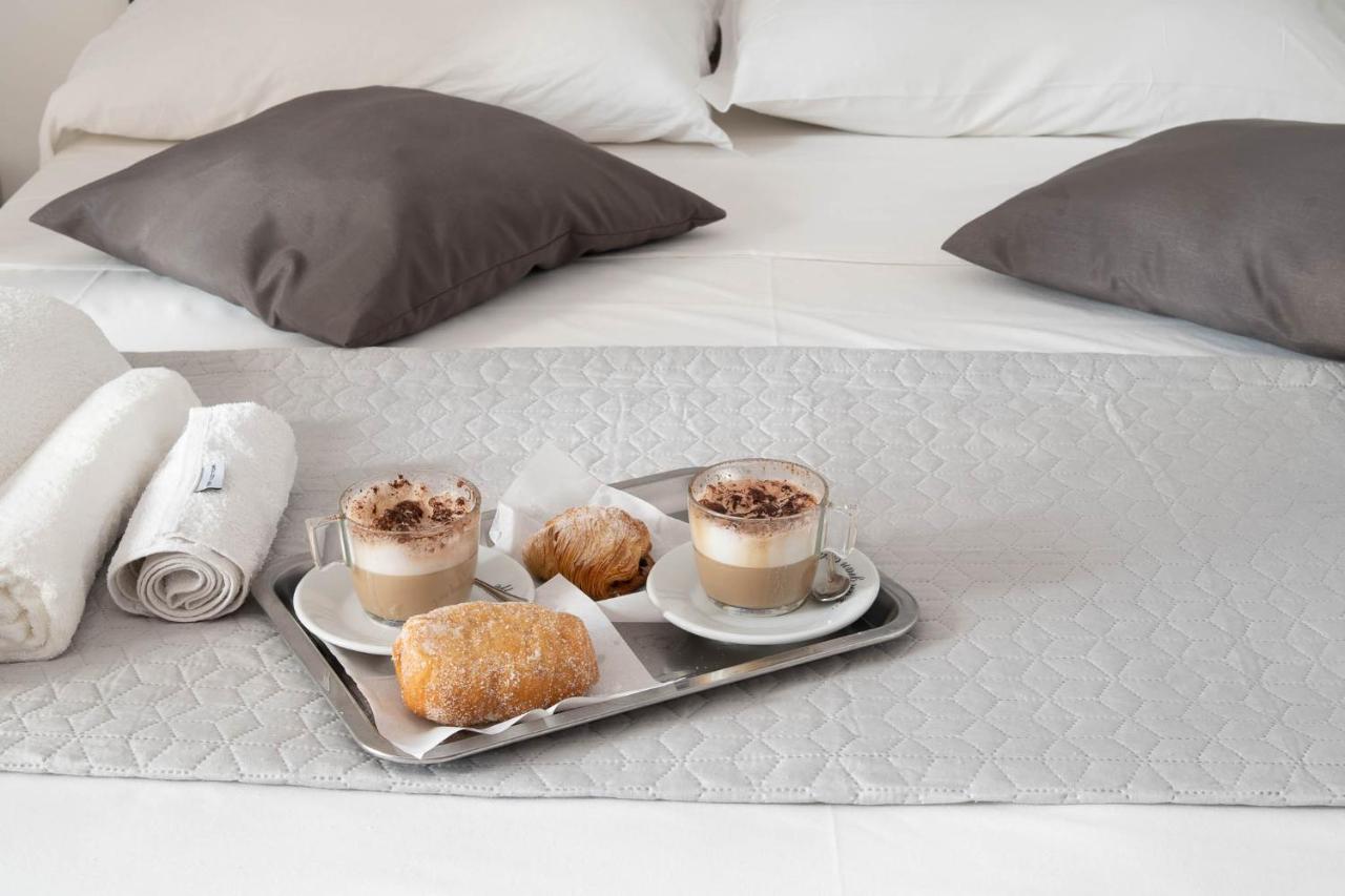 Athmosfera Nova 18 Hotel Naples Luaran gambar