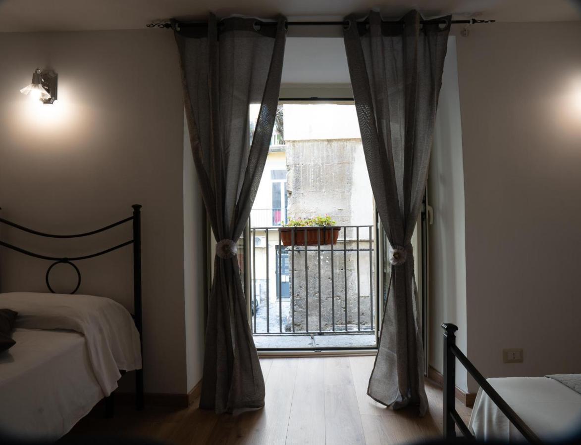 Athmosfera Nova 18 Hotel Naples Luaran gambar